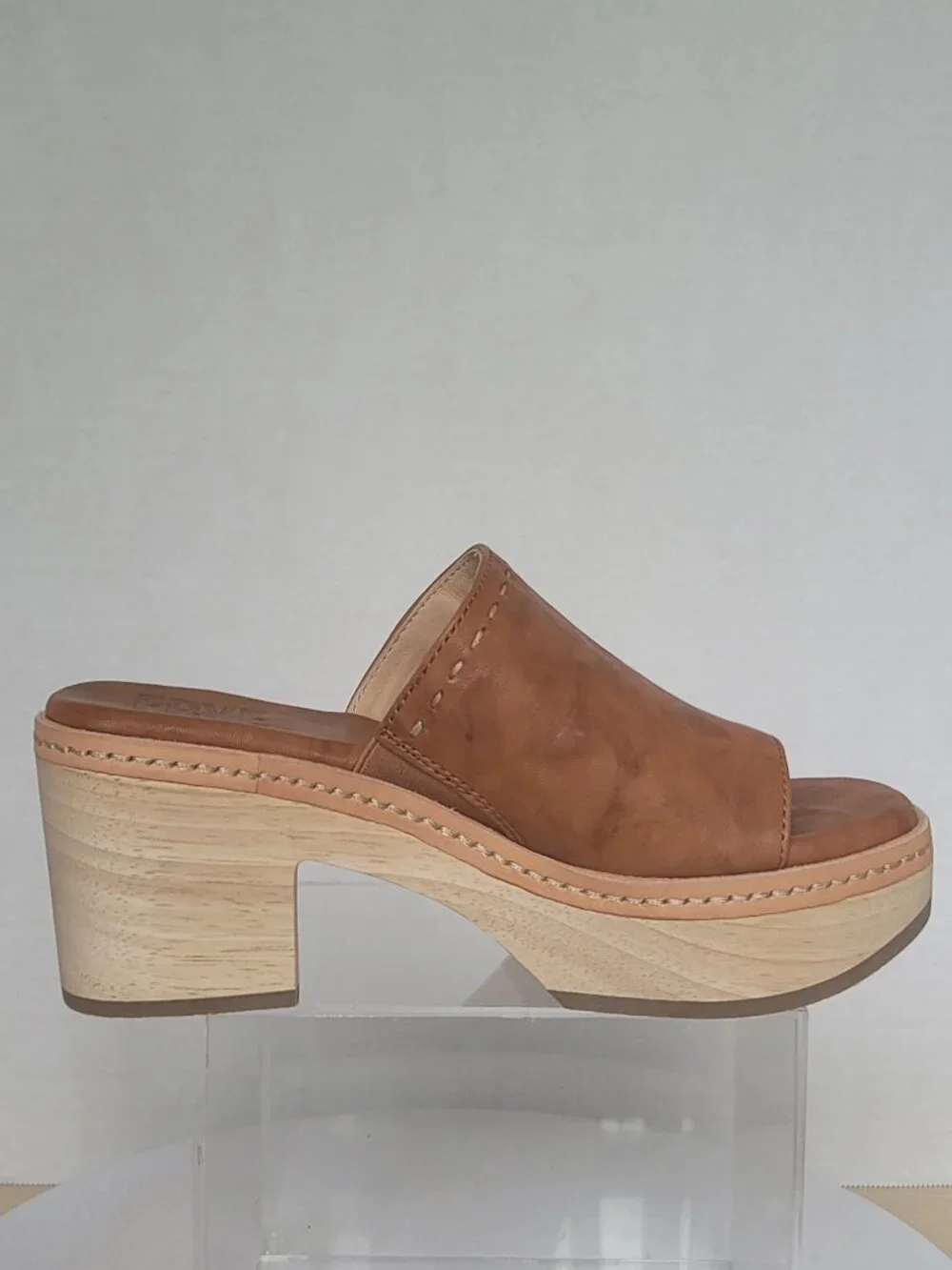 Frye Hazel Tan Leather Wood Platform Clogs Boho Mule Slide Sandal 70s Size 6M